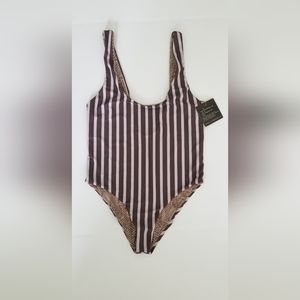 Acacia palm springs one piece